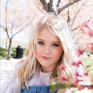 Meet your Posher, Madi